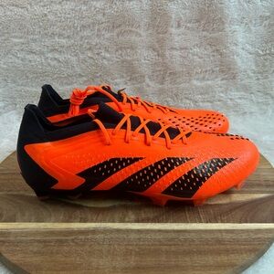 adidas Men’s 11 PREDATOR ACCURACY.1 Low FG Soccer Cleats Orange GW4574